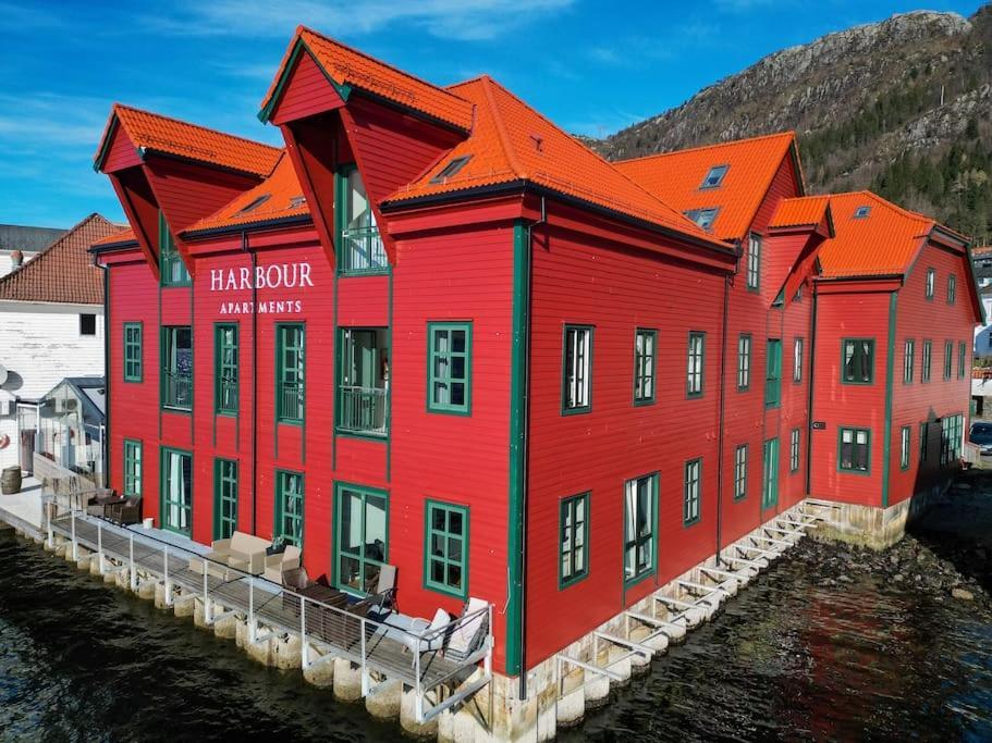 Appartement Seafront Apt. With Elevator And French Balcony Bergen